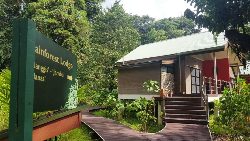 Hotel Mulu National Park Exteriér fotografie